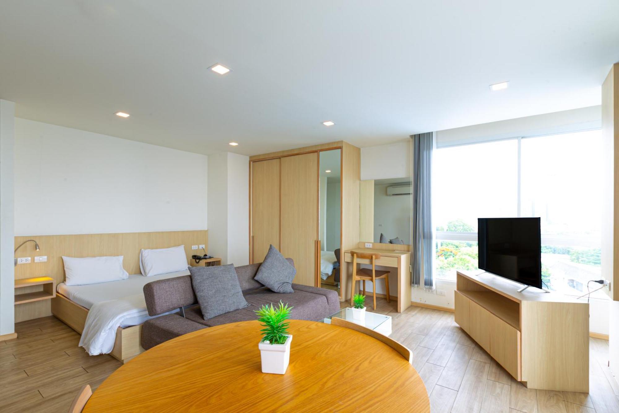 Karin Hotel & Service Apartment - Sha Extra Plus Si Racha Exterior foto