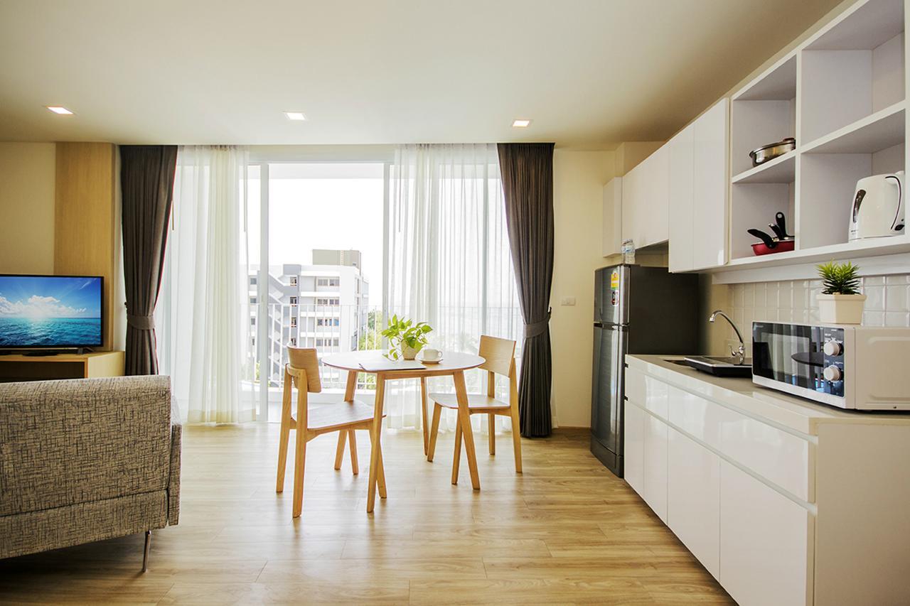 Karin Hotel & Service Apartment - Sha Extra Plus Si Racha Exterior foto