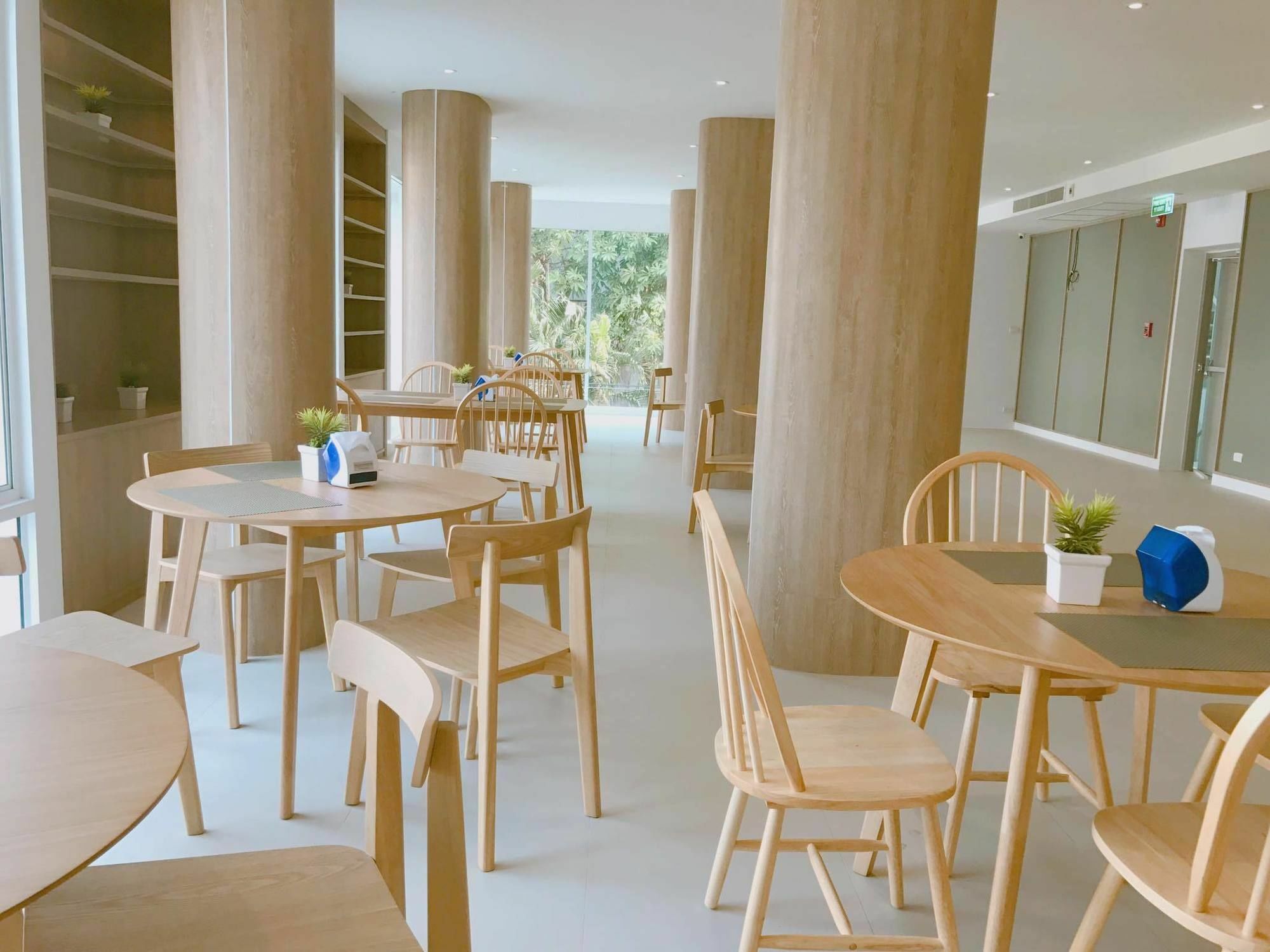 Karin Hotel & Service Apartment - Sha Extra Plus Si Racha Exterior foto
